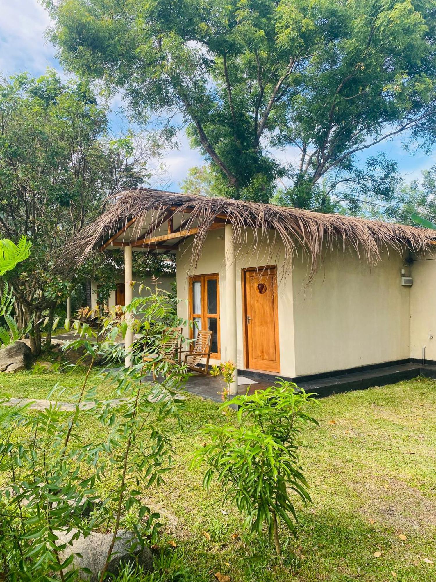 River Paradise Safari House With Cooking Class Udawalawe Exterior photo